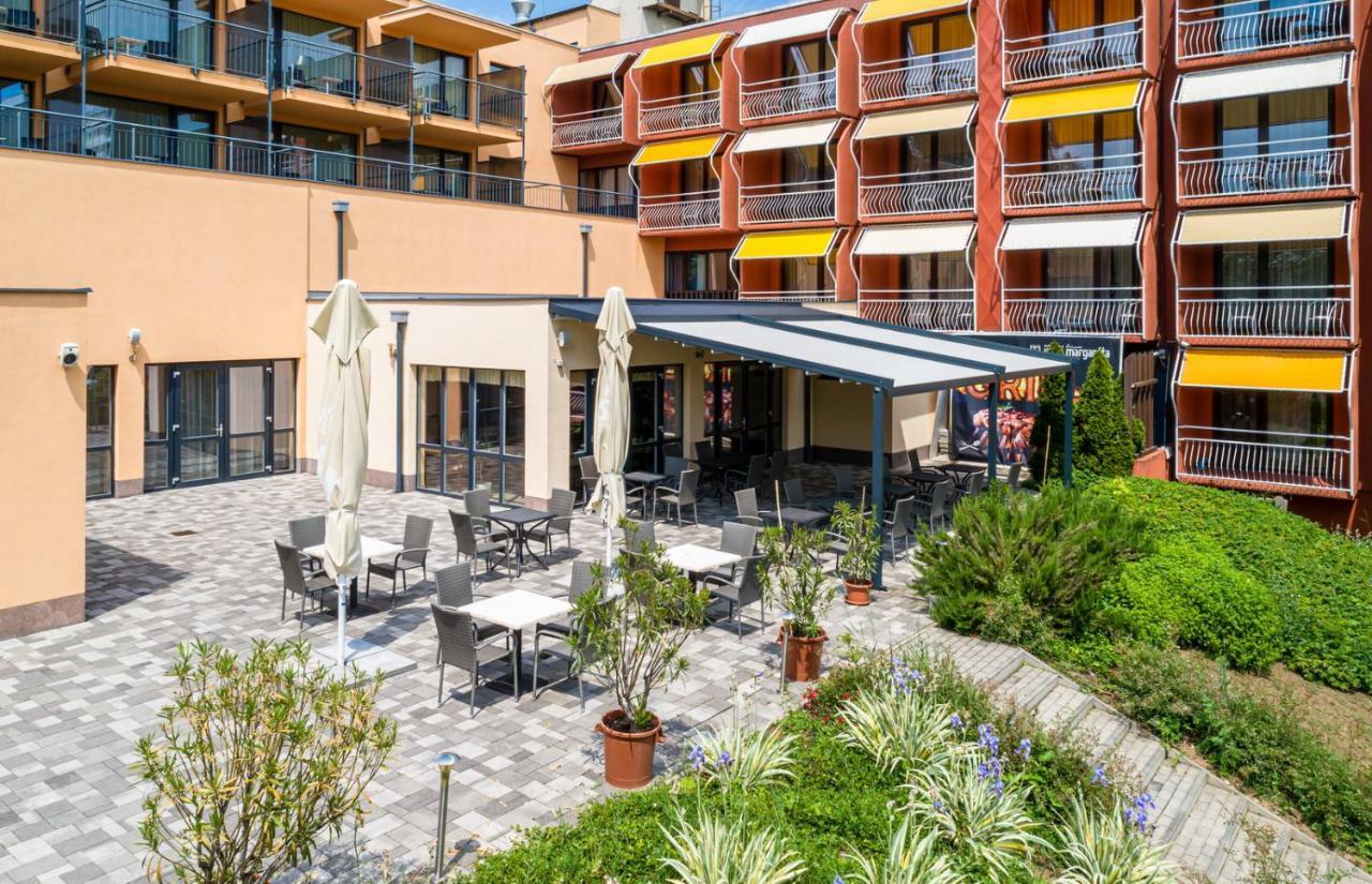 Hotel Margareta Balatonfured Exterior photo