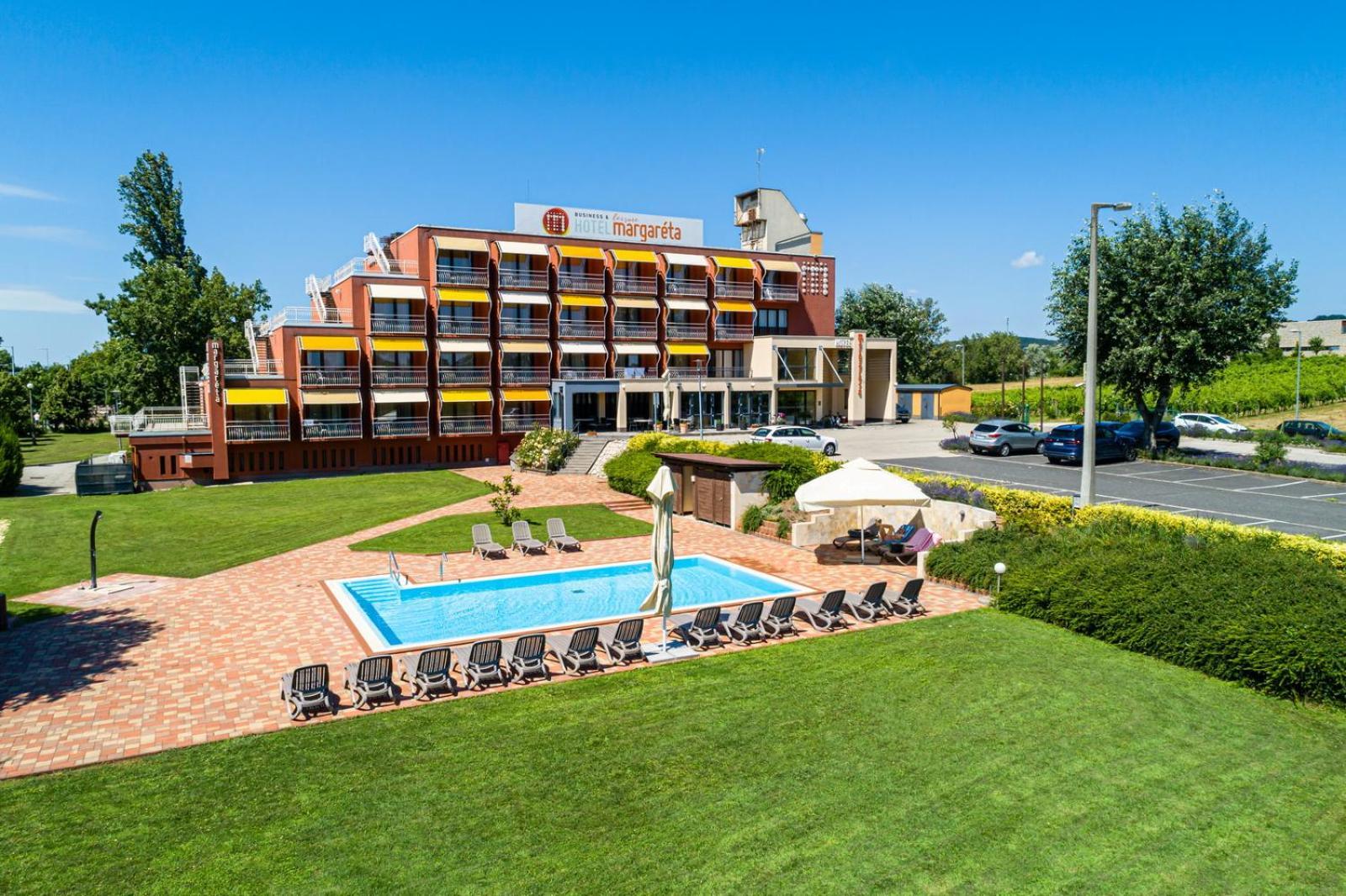 Hotel Margareta Balatonfured Exterior photo